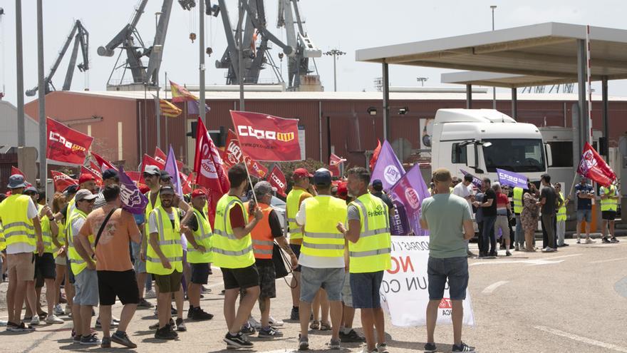 Los sindicatos desconvocan la huelga en Fertiberia tras alcanzar un preacuerdo con la empresa