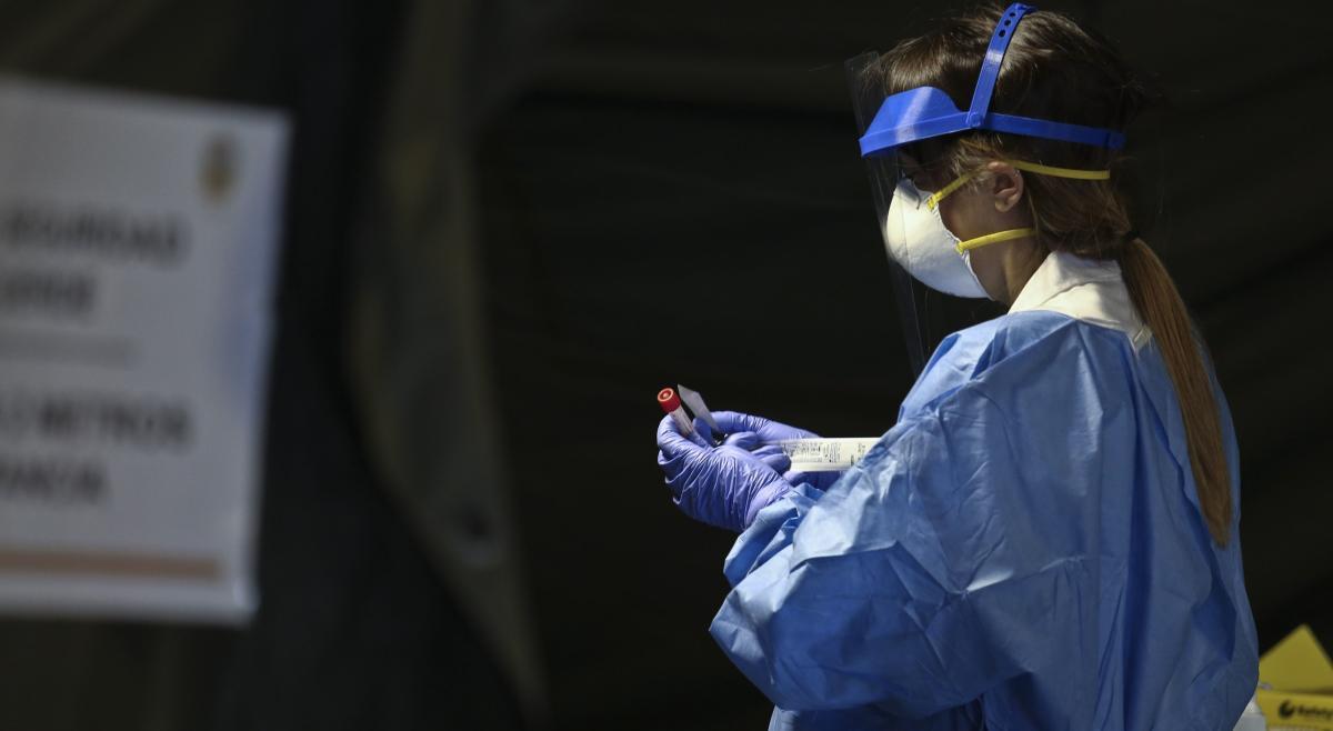 Los expertos respaldan endurecer las medidas en la región para cortar los contagios