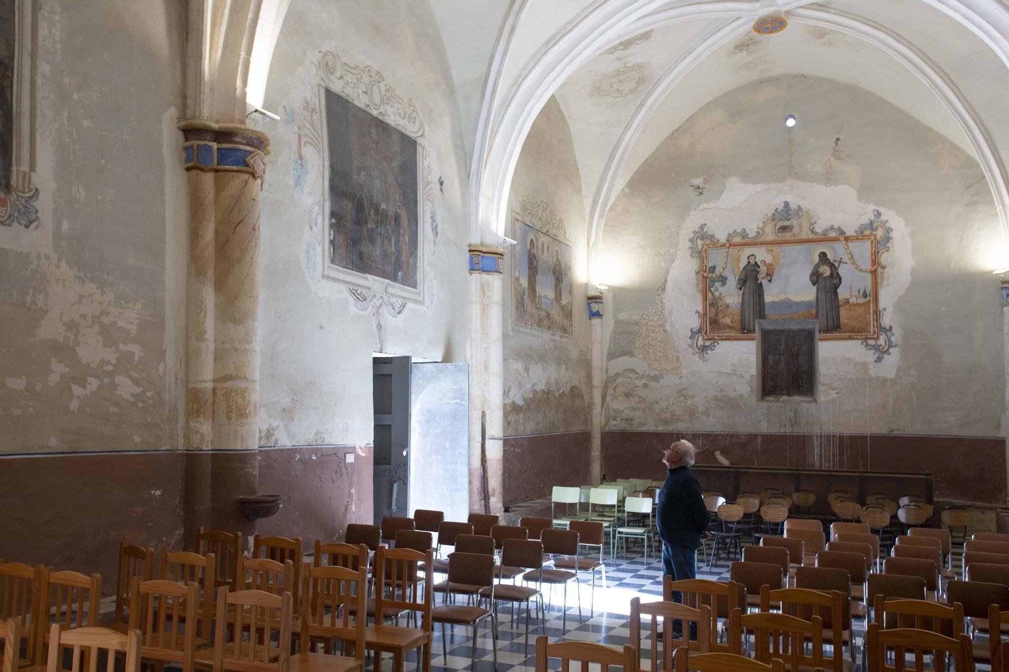 En busca de la financiación para restaurar las pinturas de la ermita de Sant Antonio en Bocairent