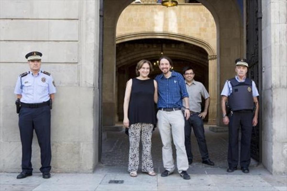 Colau i Iglesias, el 26 de juny a l’Ajuntament de Barcelona.