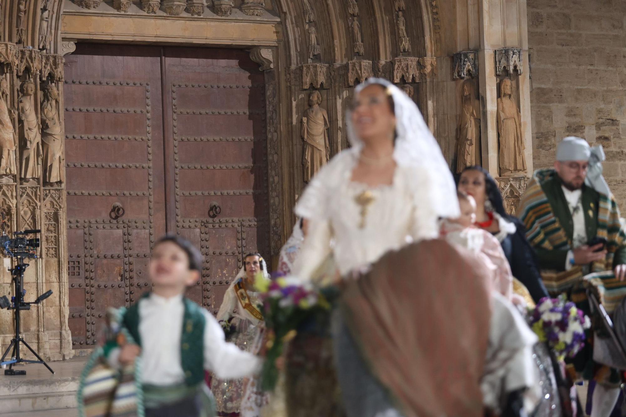 Búscate en el primer día de la Ofrenda en la calle San Vicente entre las 22 y las 23 horas