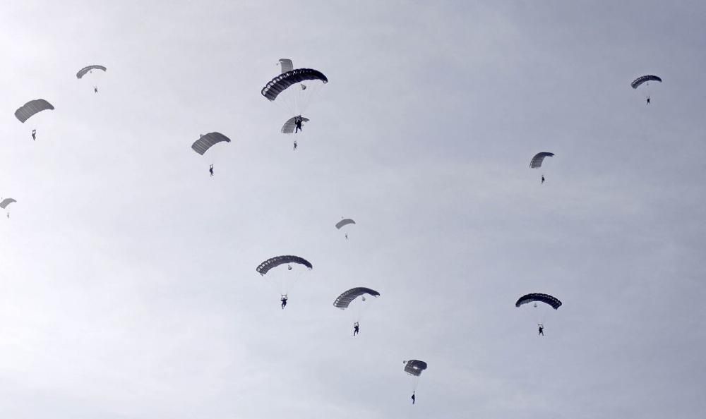 72º Aniversario del primer lanzamiento paracaidista de España en la Base Aérea de Alcantarilla