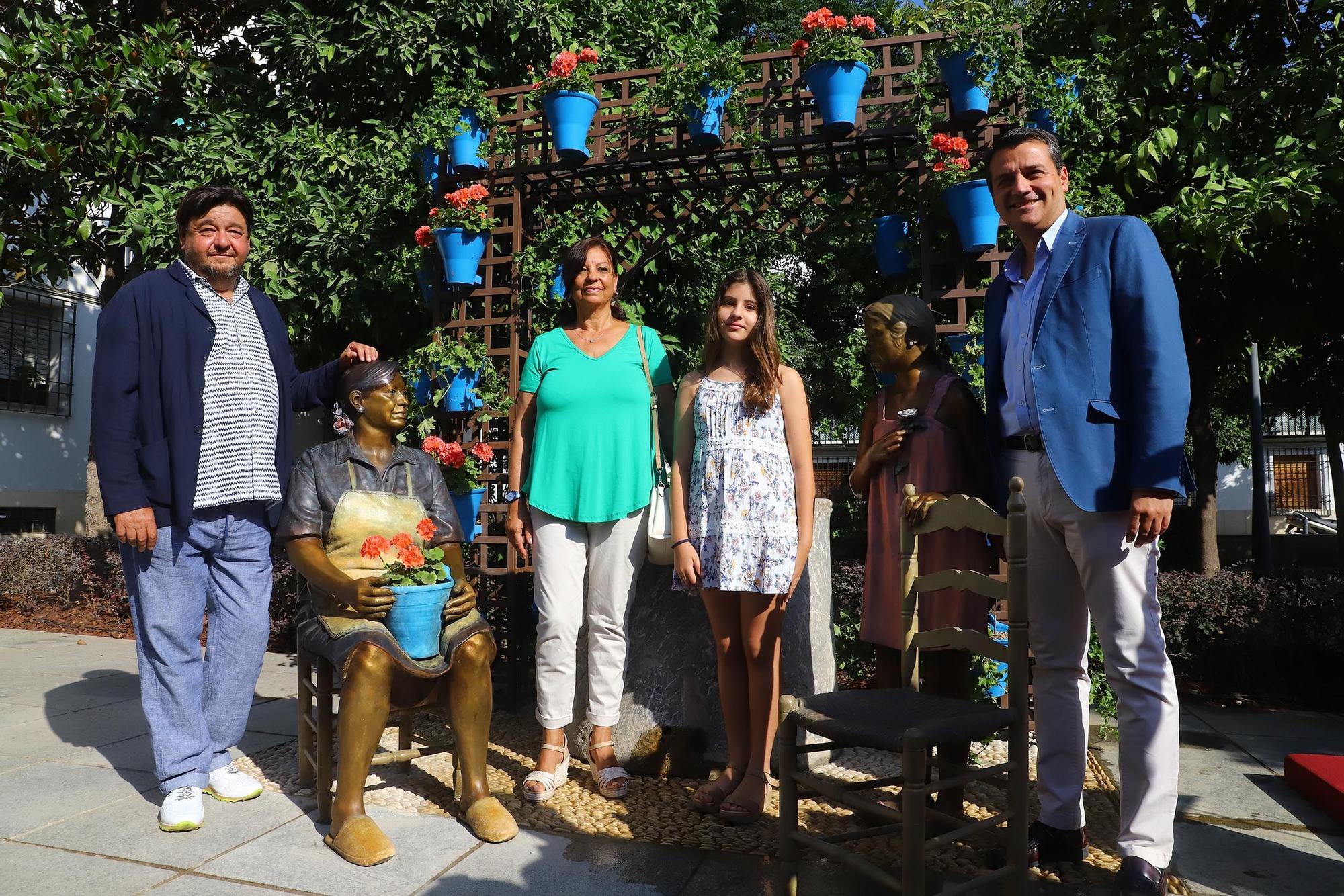 Inauguración del nuevo conjunto escultórico de homenaje a los Patios de Córdoba, obra de Juan Manuel Belmonte