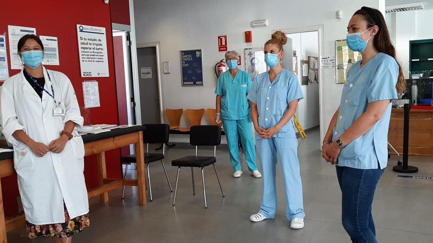 Personal del centro de salud de Vallobín (Oviedo).