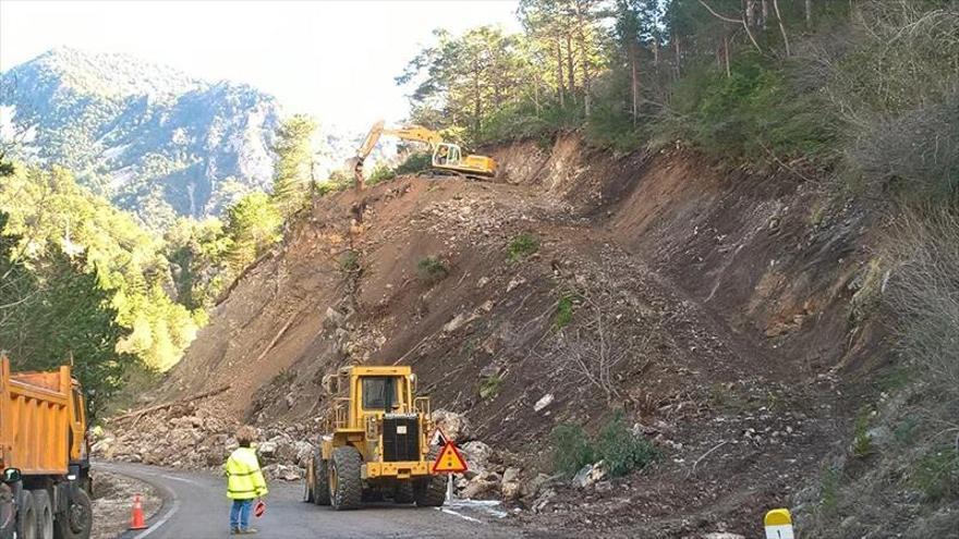 La DGA acondiciona la carretera que une Graus con Santaliestra