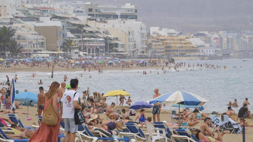 La Aemet pone en rojo por calor a Gran Canaria: estas son las zonas con “peligro extraordinario” por las altas temperaturas