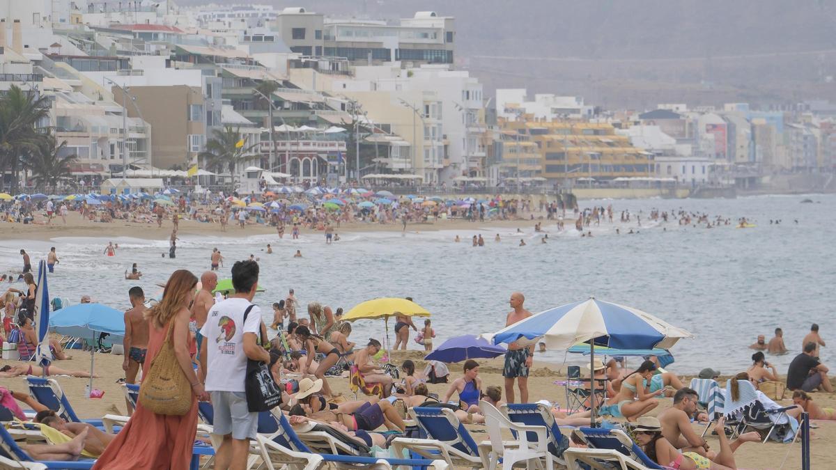 La Aemet pone en rojo por calor a Gran Canaria: estas son las zonas con “peligro extraordinario” por las altas temperaturas