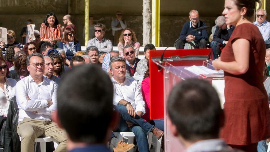 Más de 200 personas asisten al acto de precampaña de Francesc Sanguino