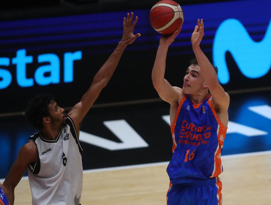 Uros de RIvas - Valencia Basket