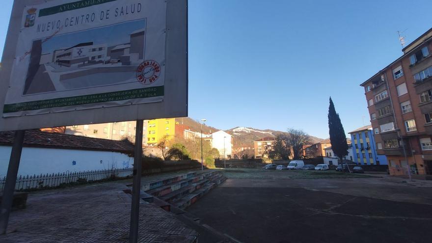 Los terrenos que ocupará el nuevo centro de salud de La Pola. | A. Velasco