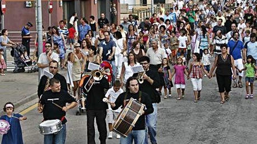 Cercavila pels carrers de Pals.