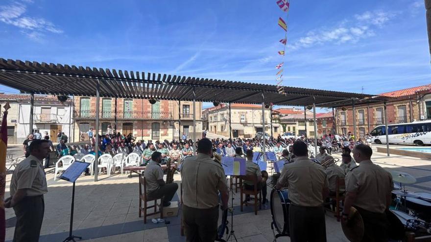 Misa y música en El Cristo de Corrales del Vino