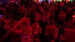 L’oci nocturn i la restauració diuen que el Govern ha donat l’«estocada final» a la campanya de Nadal