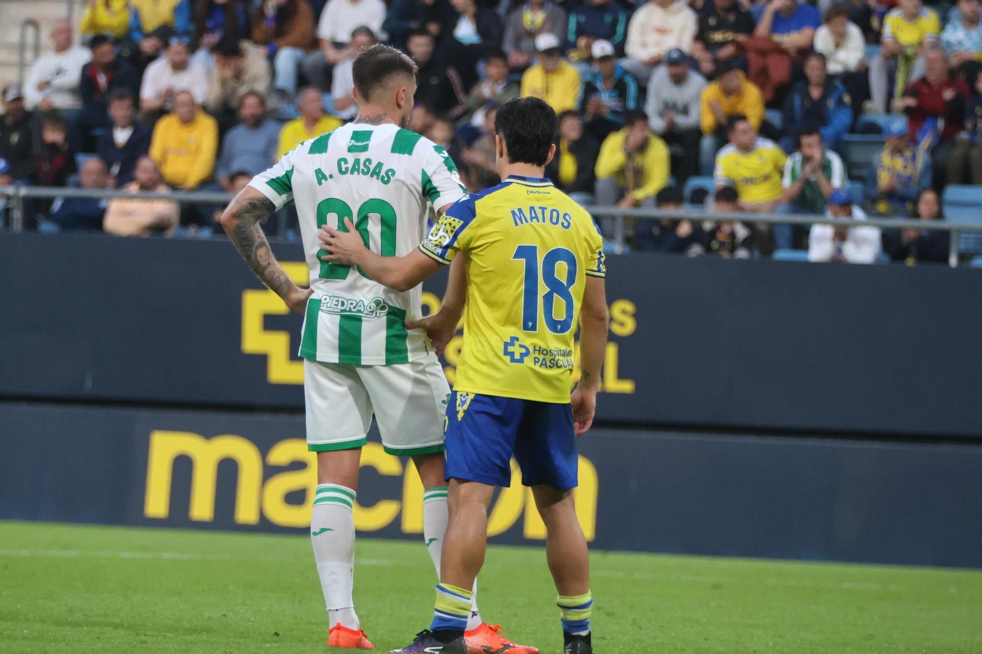 Cádiz CF-Córdoba CF | Las imágenes del partido de la Liga Hypermotion