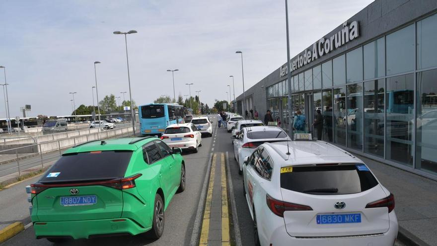 Oleiros apuesta por un consorcio de transporte metropolitano que tenga en cuenta el taxi y el bus