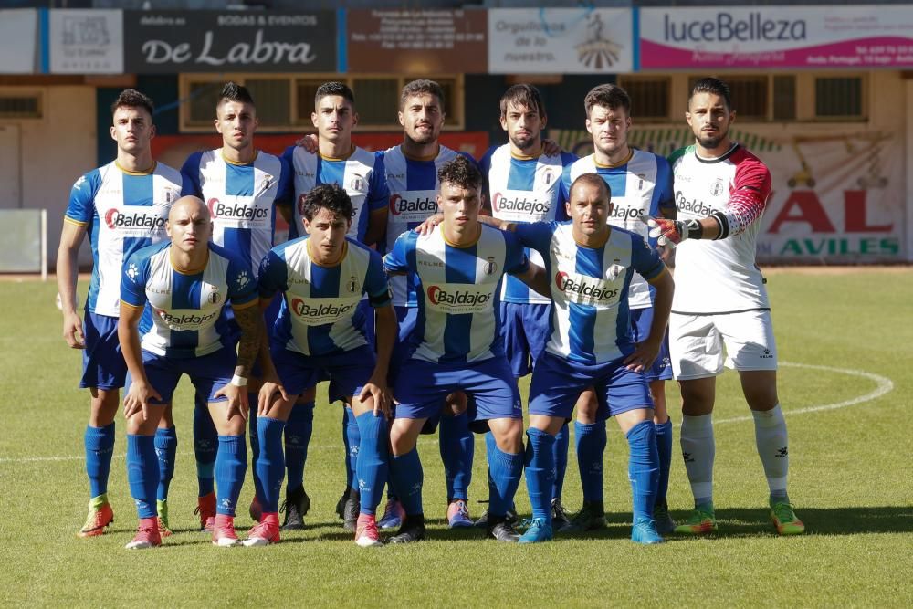 El partido entre el Real Avilés y el Praviano, en imágenes