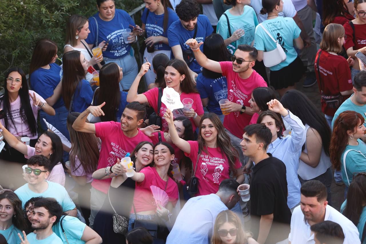 Botellón multitudinario en el miércoles de Feria