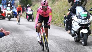 Richard Carapaz, corredor del EF Education