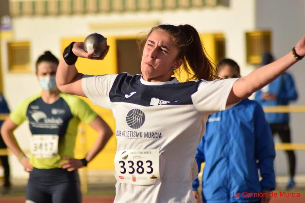 Control federativo de atletismo en Cartagena