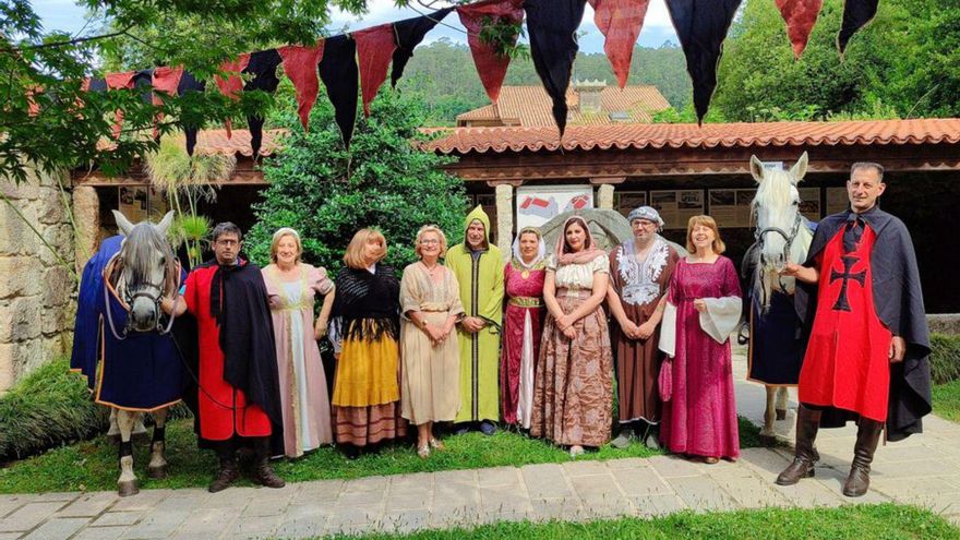 Presentación, ayer en San Martiño, de Moaña Antiqua. | S.Á.