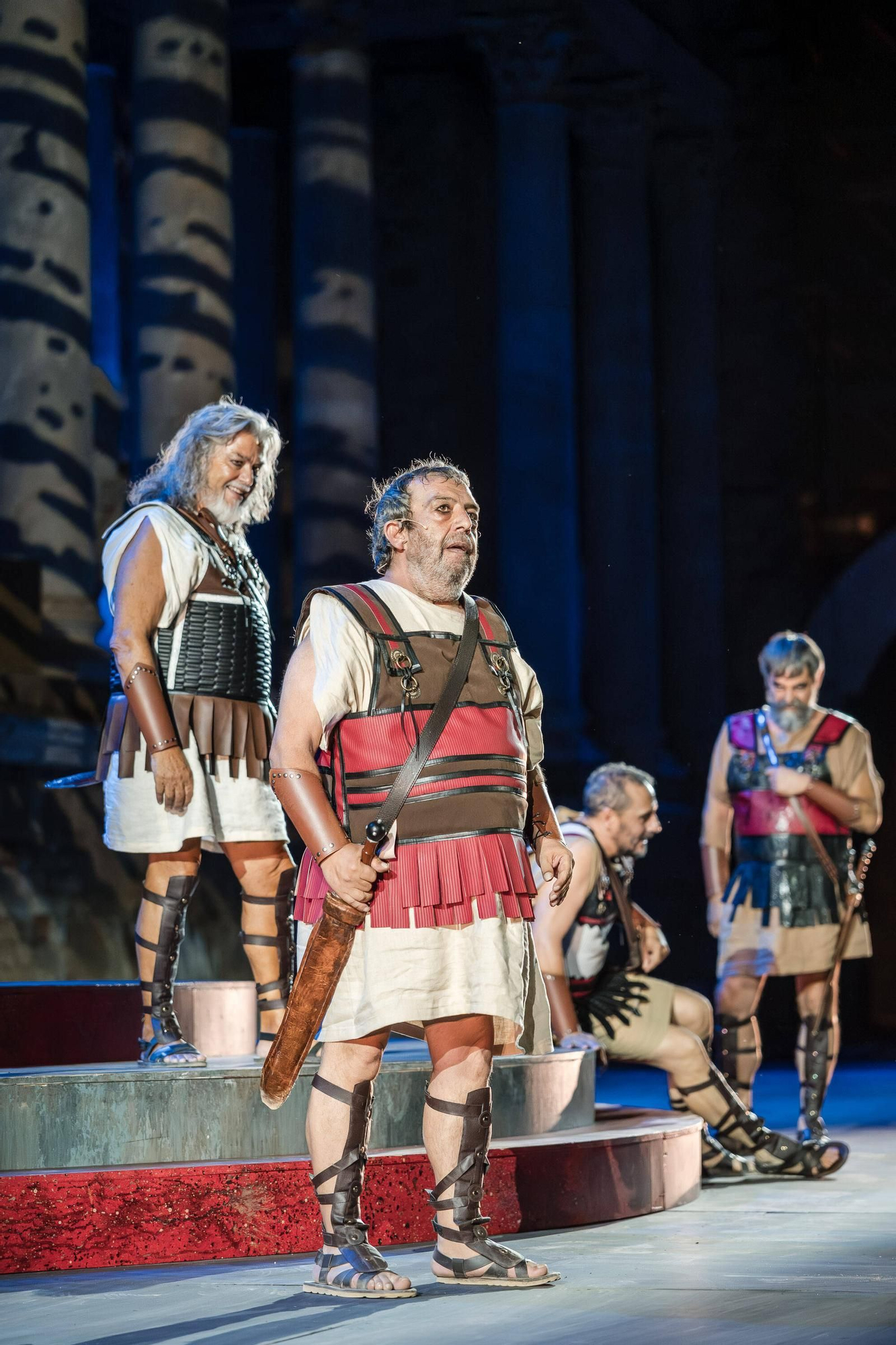 Las imágenes de 'Alejandro y el eunuco persa', la obra de esta semana del Festival Internacional de Teatro Clásico de Mérid