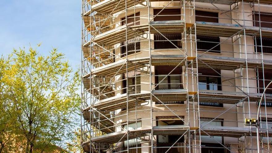 Más de mil comunidades de propietarios rehabilitaron sus edificios en 2025 con BBVA
