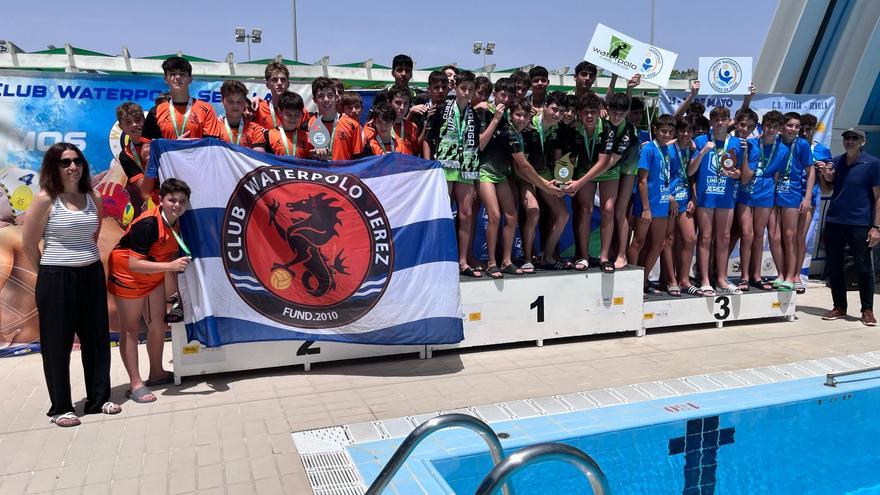 El Waterpolo Málaga se impone en el Campeonato de Andalucía infantil