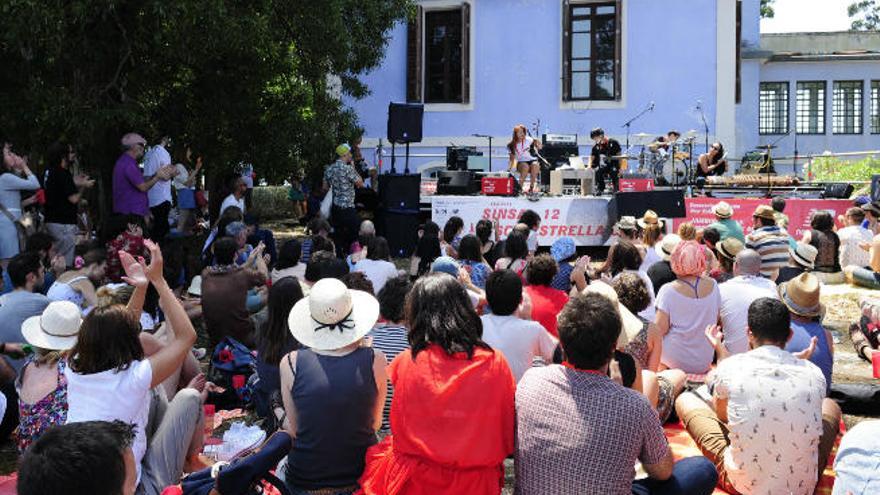 Actuación de los coreanos Jambinai este año en Sinsal // FARO