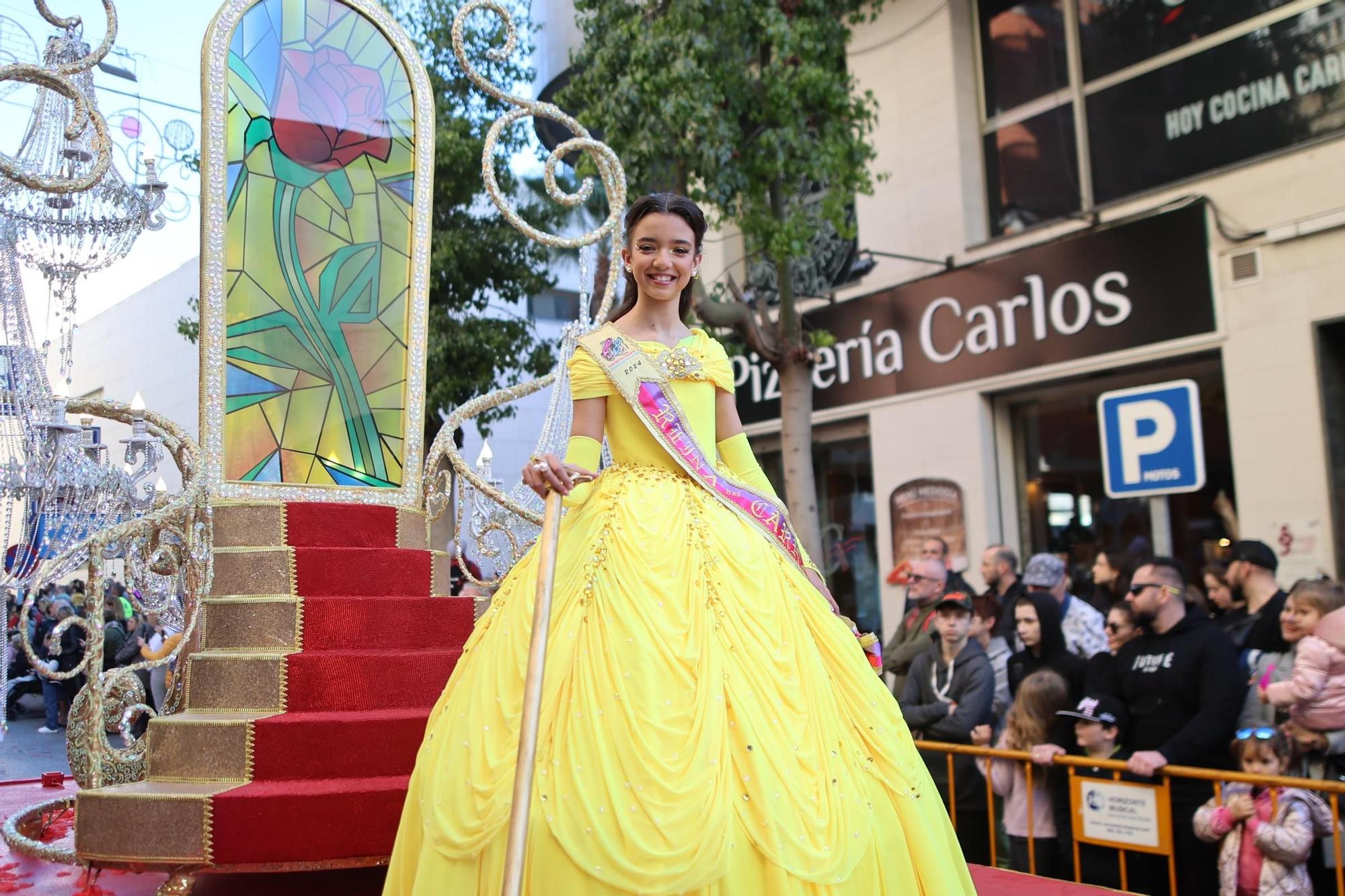 Las mejores imágenes del desfile concurso de Carnaval de Torrevieja 2024 están aquí