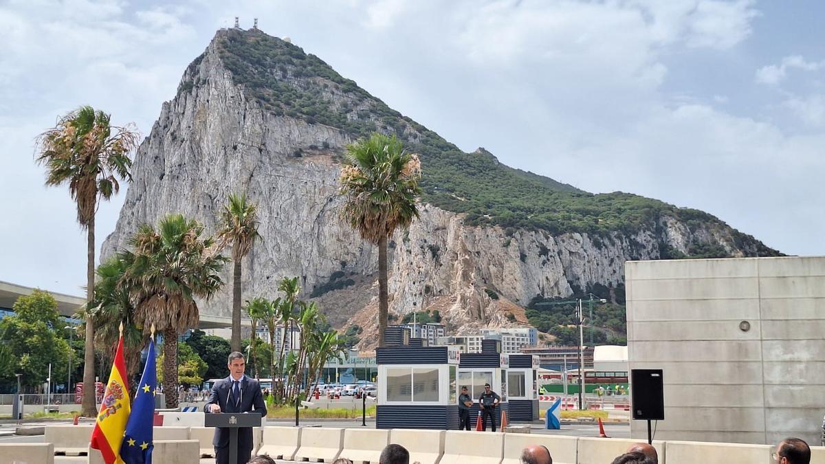 VÍDEO | Pedro Sánchez acude a La Línea por el acto de demolición de la Verja de Gibraltar