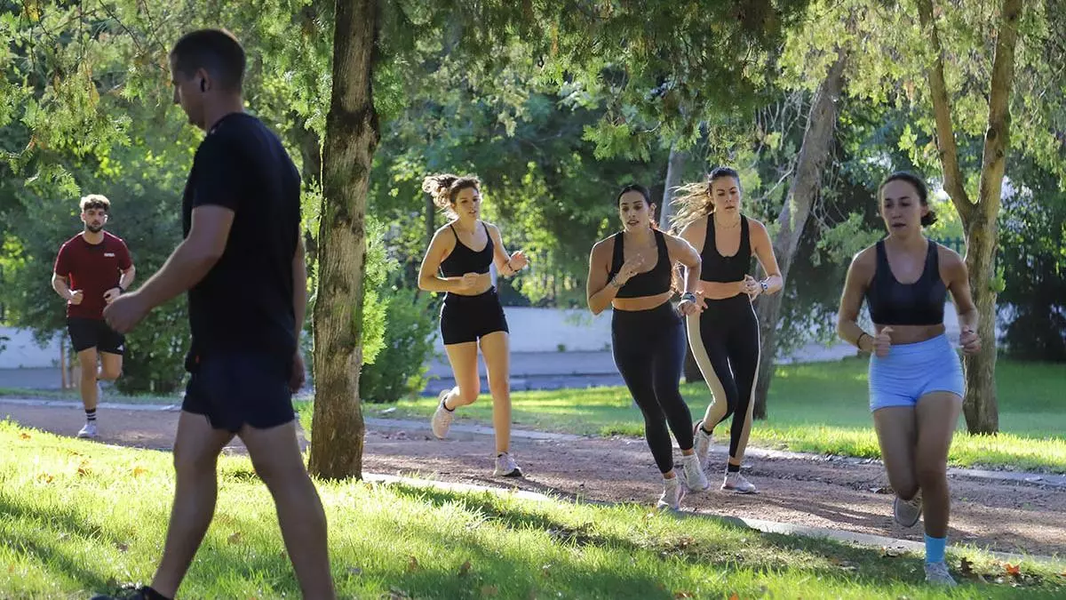 Hacer deporte en Córdoba, una sana costumbre también en verano