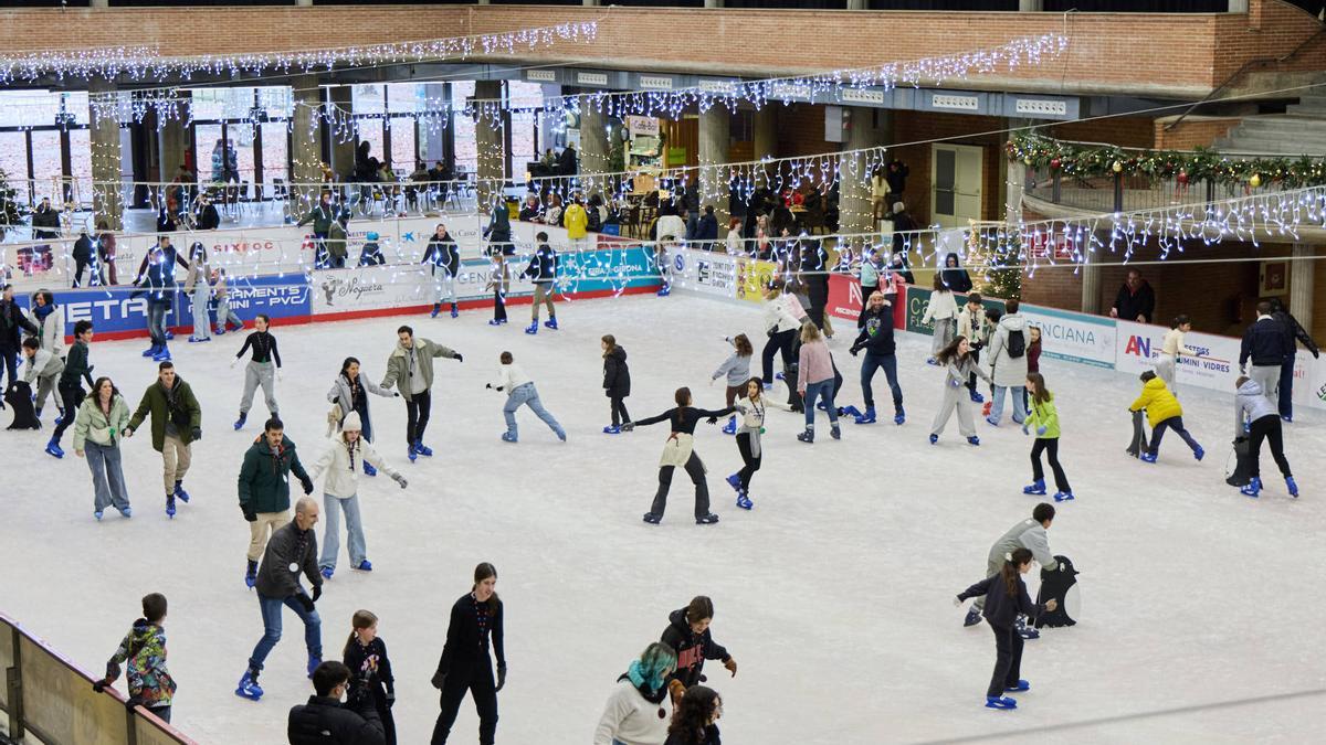 Pista de Gel al Palau Firal de Girona