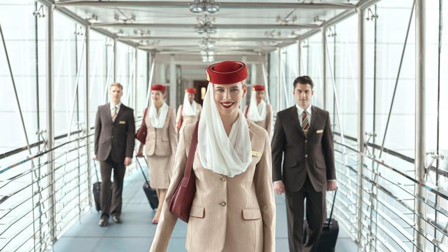 Emirates busca tripulantes de cabina en València