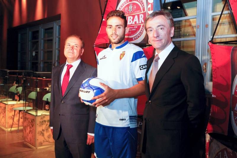 El Real Zaragoza presenta a Roger Martí