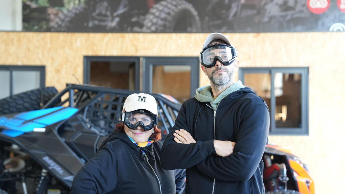 Roberto Leal y su madre, Mercedes Guillén, en 'Nos vamos de madre'