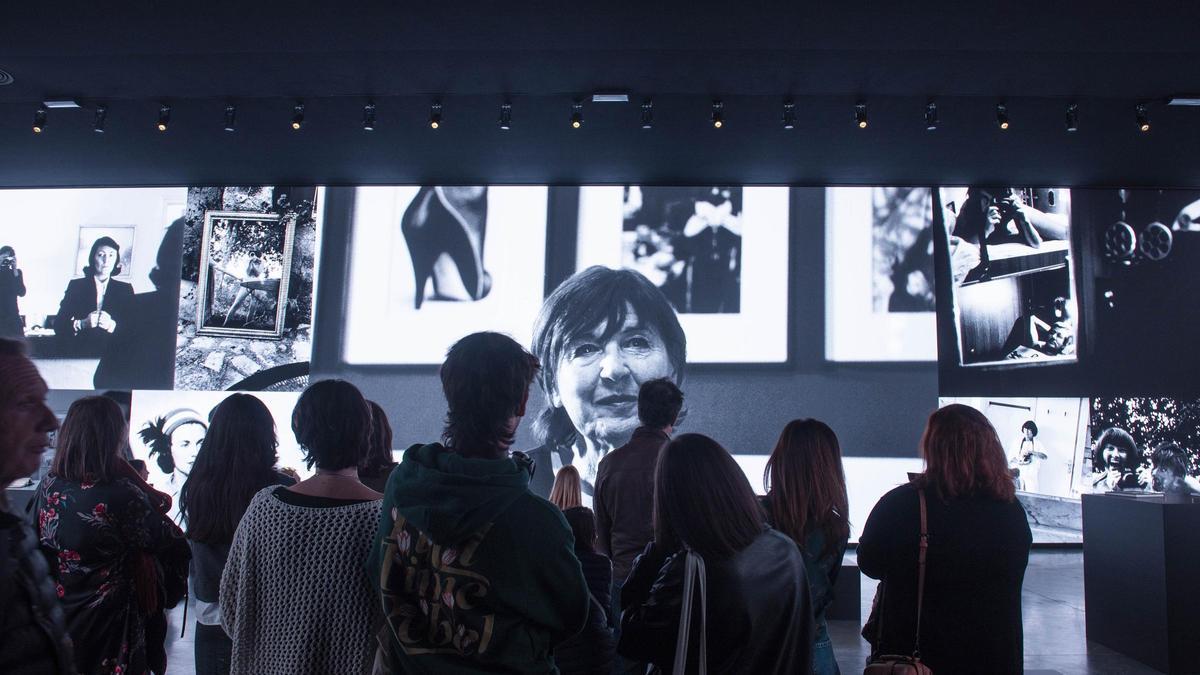 Apertura de la exposición sobre Helmut Newton en el puerto de A Coruña