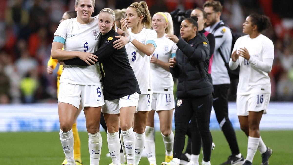 EEUU e Inglaterra se enfrentan en un partido amistoso en Wembley.