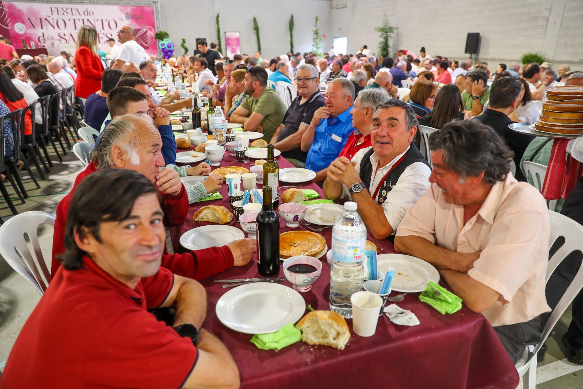 Las bodas de horo de la Festa do Viño Tinto do Salnés