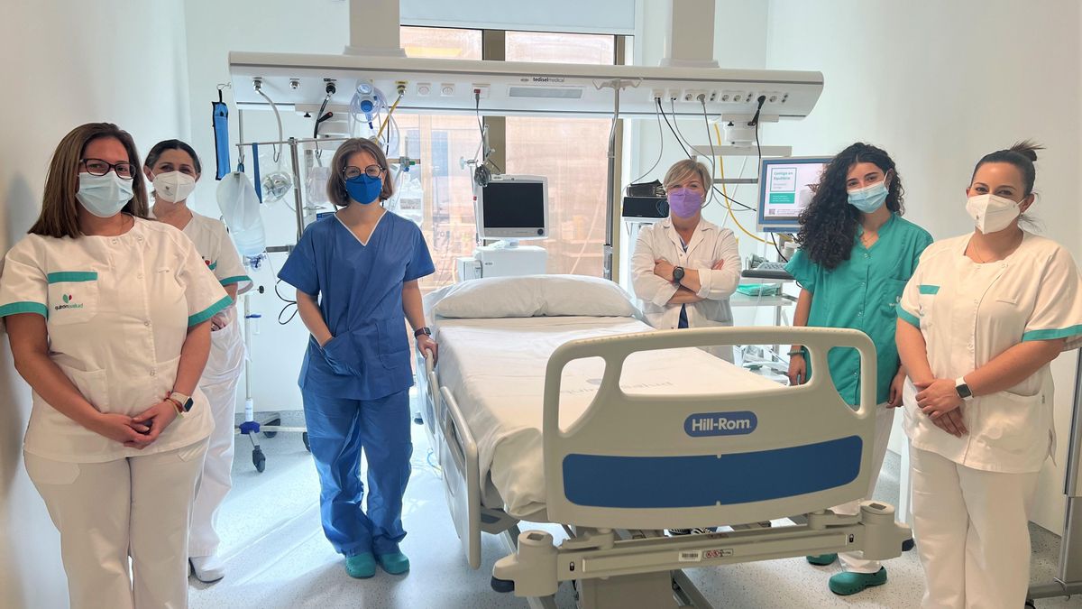Seis mujeres trabajadoras del Hospital Quirónsalud de Córdoba.