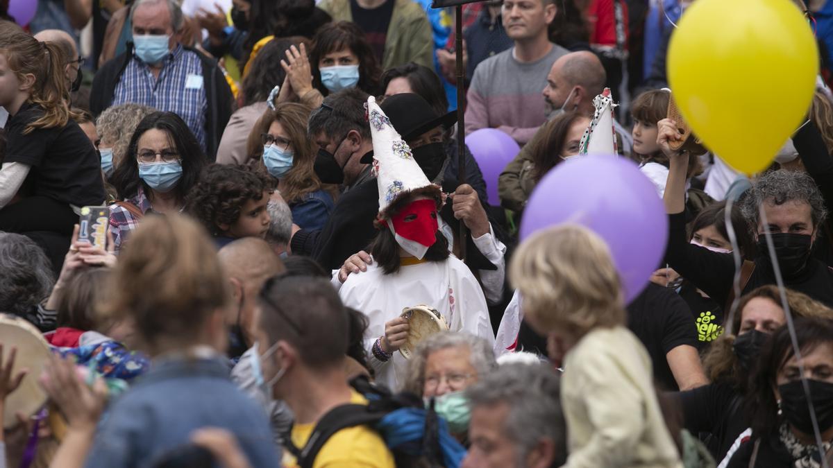 Los partidarios de la cooficialidad del asturiano se manifiestan en Oviedo