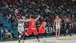 Final de la Copa de la Reina: Valencia Basket 77 - Casademont Zaragoza 53. El uno a uno