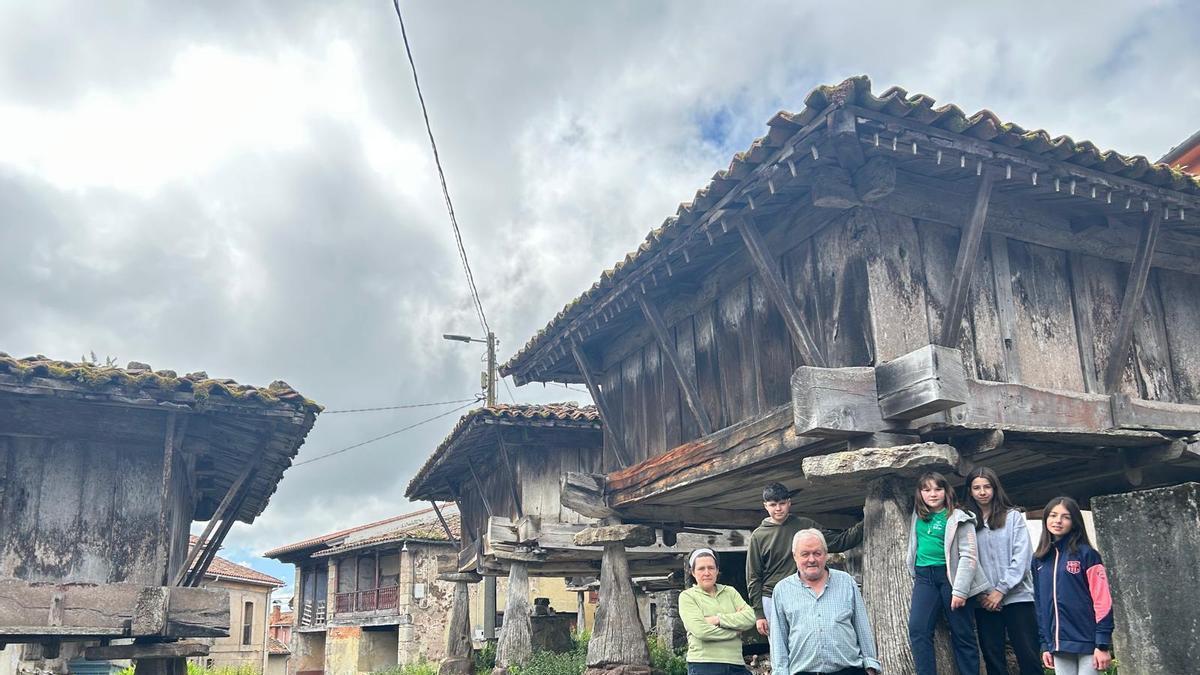 Los hórreos de Sietes, la parroquia de Villaviciosa donde abundan estas construcciones singulares