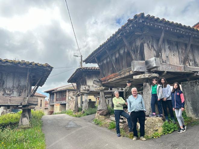 Los hórreos de Sietes, la parroquia de Villaviciosa donde abundan estas construcciones singulares