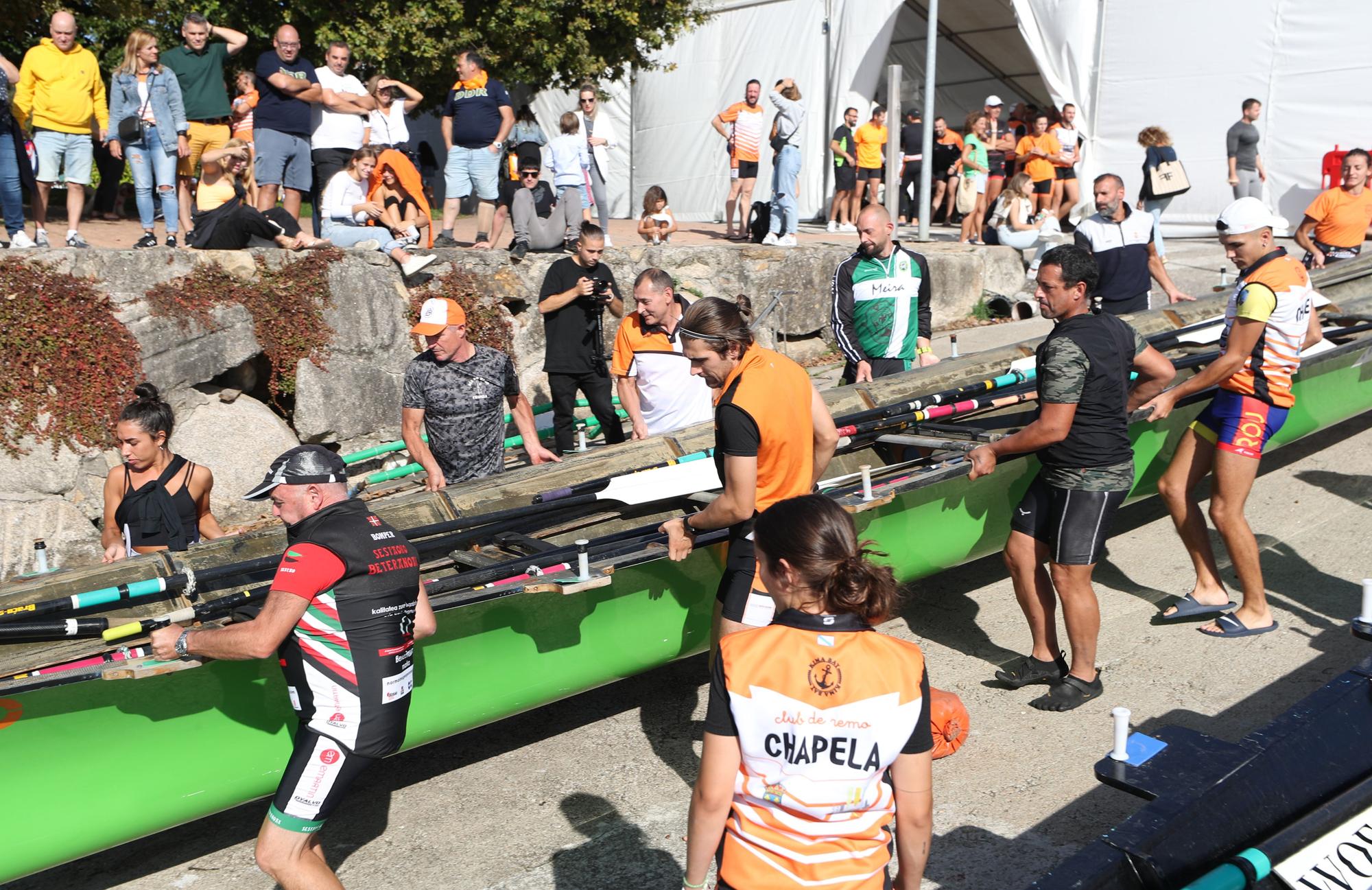 Travesía popular a remo y 200 kilos de ternera para reponer fuerzas