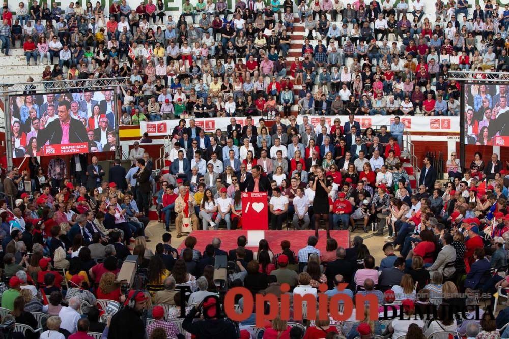 Pedro Sánchez en un acto de campaña del PSOE en Calasparra