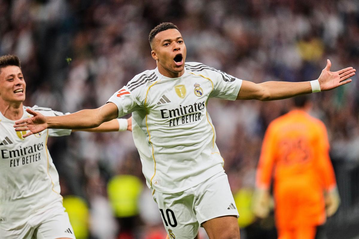 Mbappé celebra su gol en el clásico entre Real Madrid y Barça
