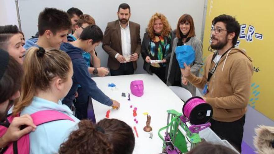 La ciencia «conecta» con los escolares en Vila-real