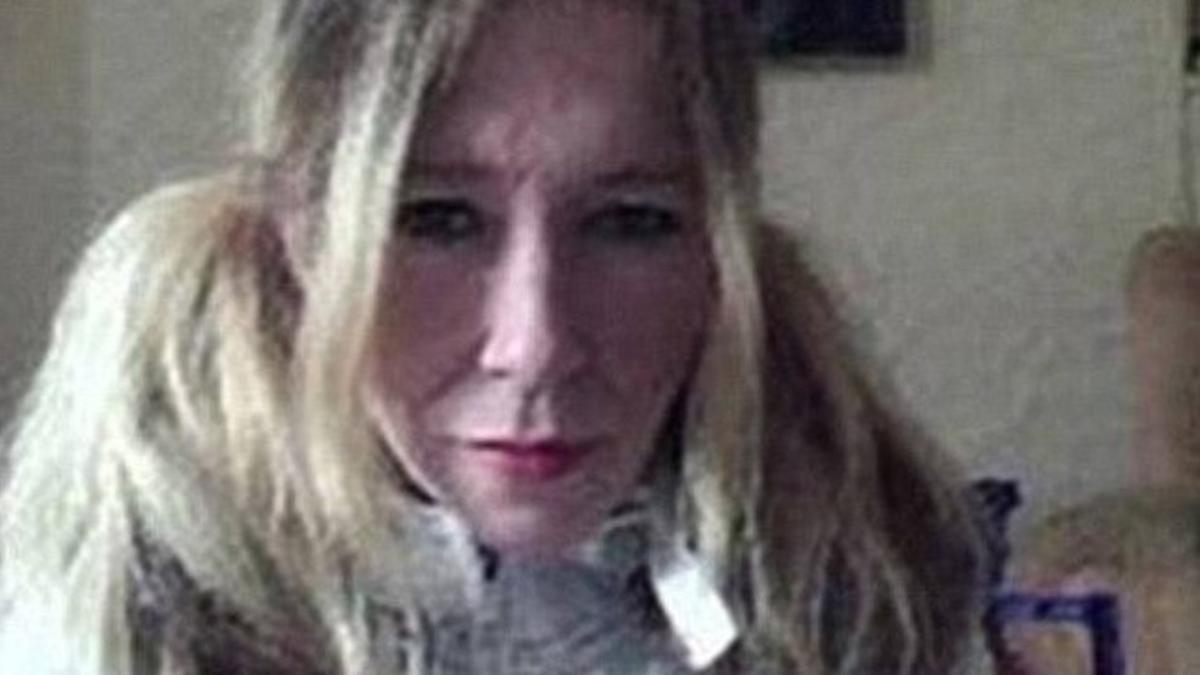 Sally Jones, la yihadista que planea inmolarse tras el asesinato de su marido por un dron.