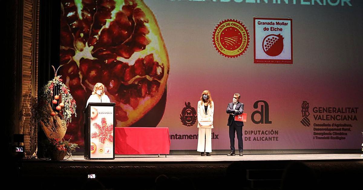 La granada mollar sigue creando marca con actos en los que se da a conocer ante la sociedad. antonio amorós