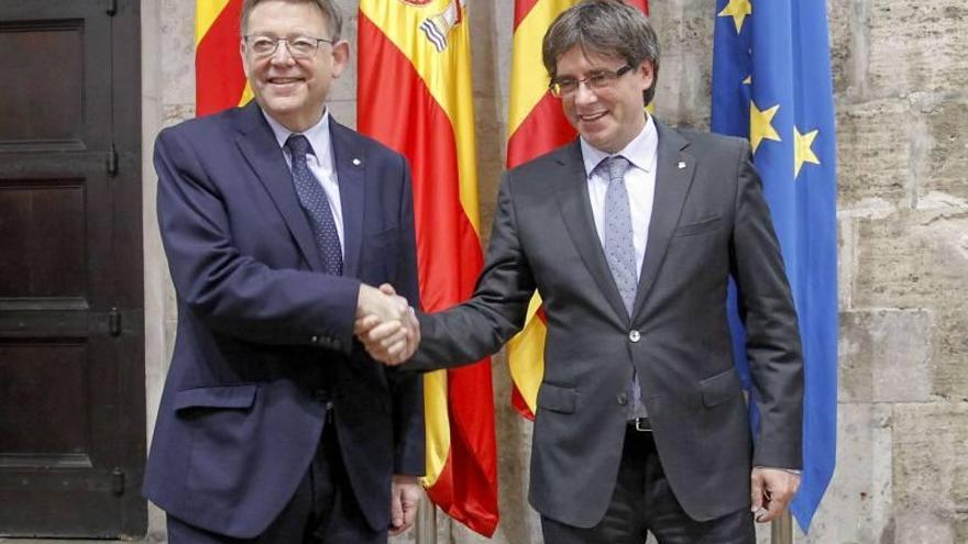 La Comunitat y Cataluña se unen para exigir financiación y el Corredor